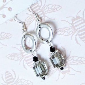 Swarovski Cube Crystals Circle Silver Earrings